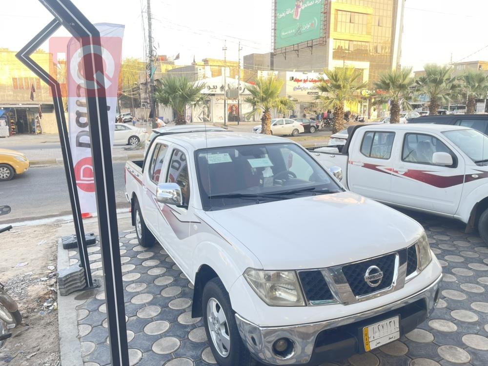 نيسان نافارا